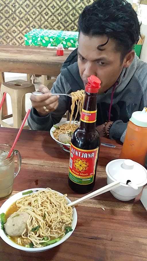 Warung Bakso & Mie Ayam Barokah 9