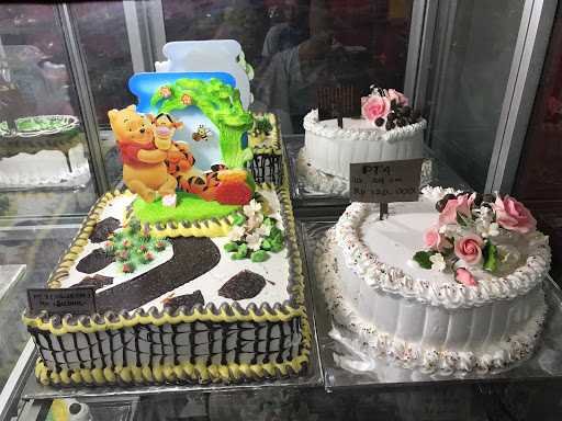 Zieda Bakery & Cake Cab. Petarukan 8