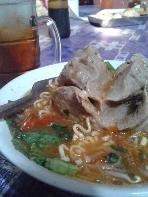 Bakso & Mie Ayam Cak Nyoto 3