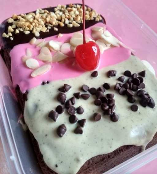 Rasya Donat & Cakes 8