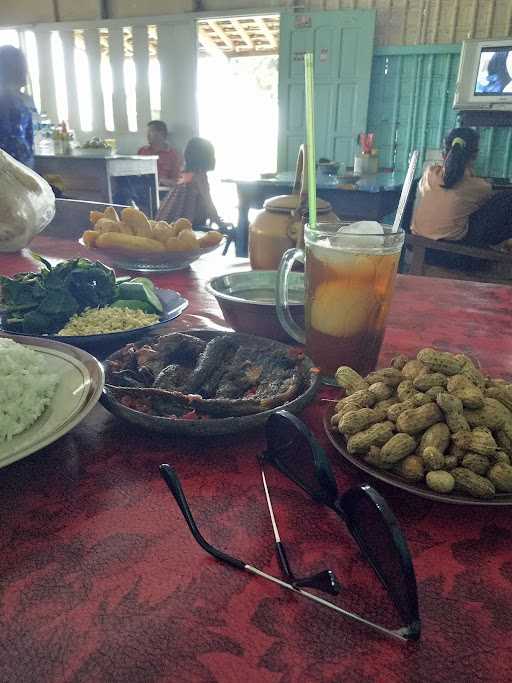 Warung Pecak Belut Mak Beng 10