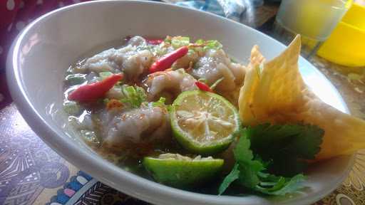 Baso Ikan Panas 5