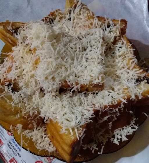 Roti Bakar Teh Lily 6