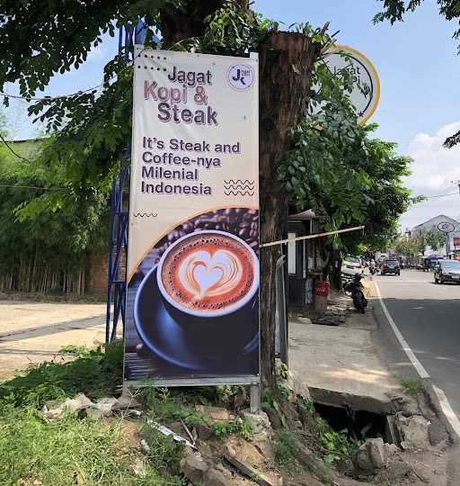 Jagat Kopi & Steak Cafe 7