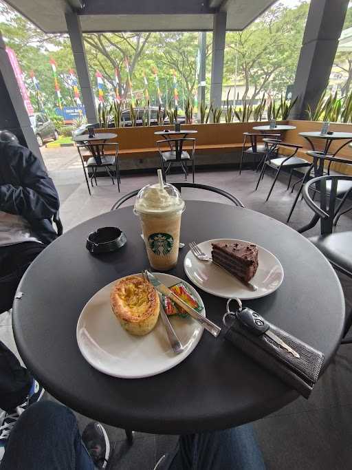 Starbucks - DT Pacific Garden Alam Sutera 9