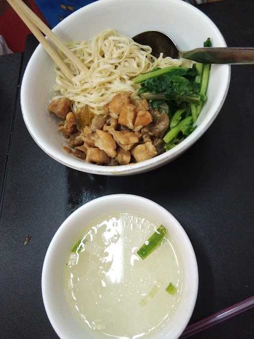 Bakso Jwr (Jawir) Gading Serpong 8