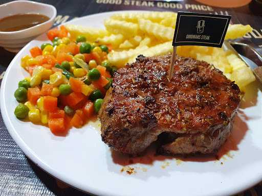 Goodmans Steak 7