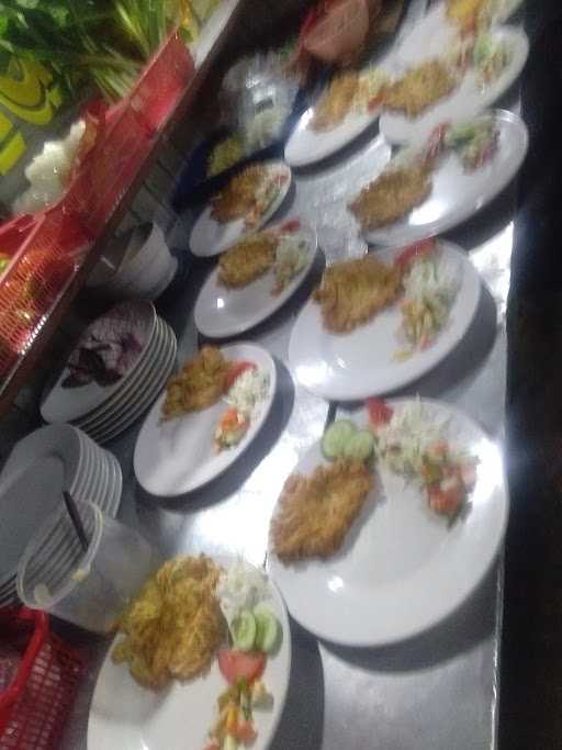 Nasi Goreng Muncul Malam 9