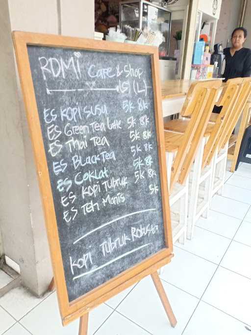 Rdmi Cafe & Shop 5