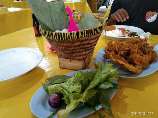 Rumah Makan Ayam Kampung Pinang (Dapur) 3