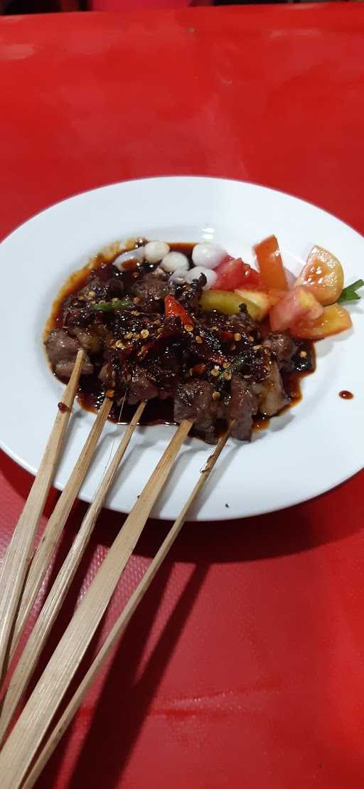 Sate Tegal Rachmat Family 3