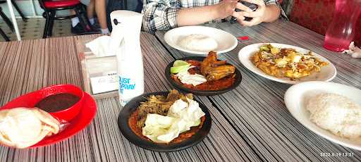 Warung Bu Kris 2