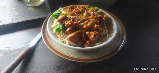 Mie Ayam, Bakso & Soto Maz Pri 10