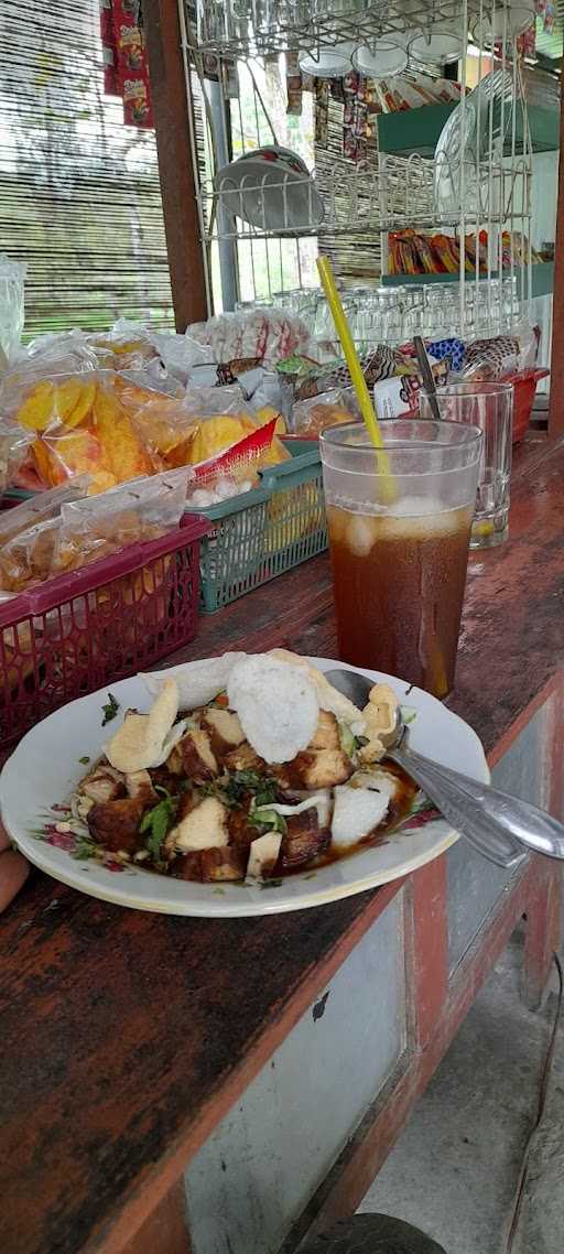 Angkringan Mbaon Taman Madu Bronto 1