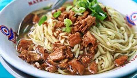 Mie Ayam Pangsit Wonogiri 9