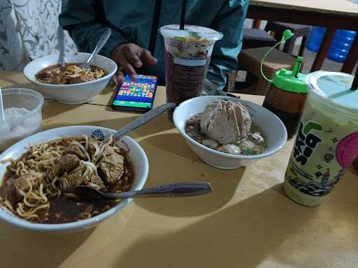 Bakso Bu Gendut 3