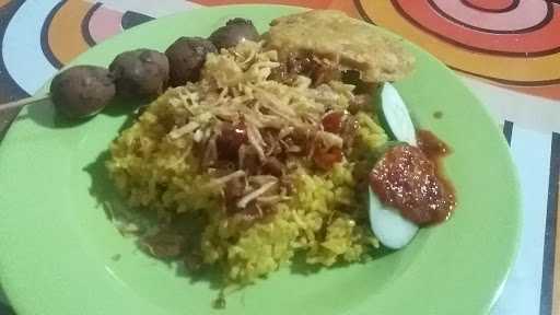 Kedai Nasi Kuning Ibu Beti 5