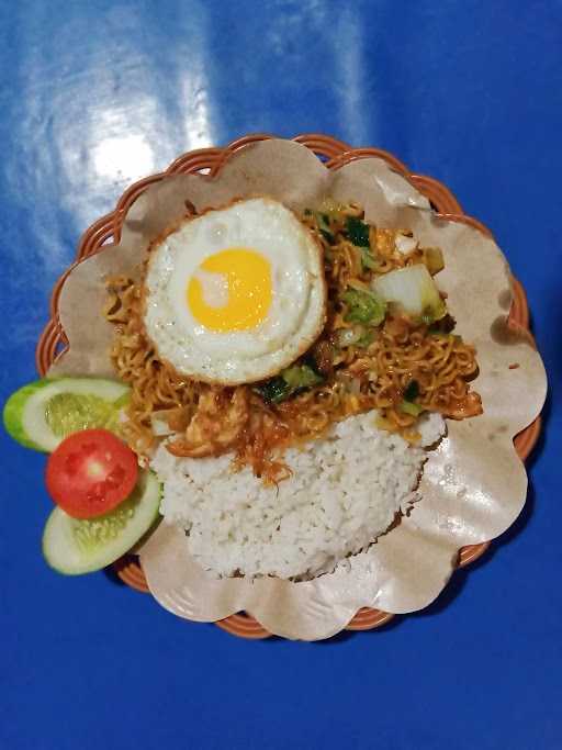 Nasi Goreng Pak Otong 10