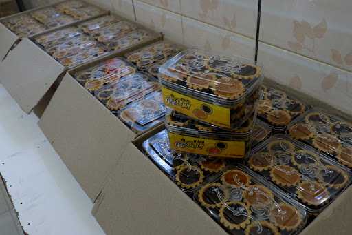 Pie Susu Delcy (Rumah Produksi) 8