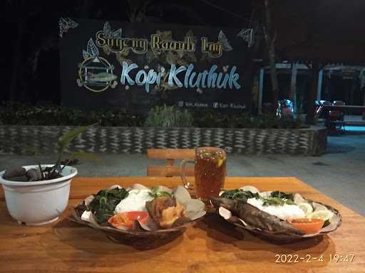 Kopi Kluthuk 2