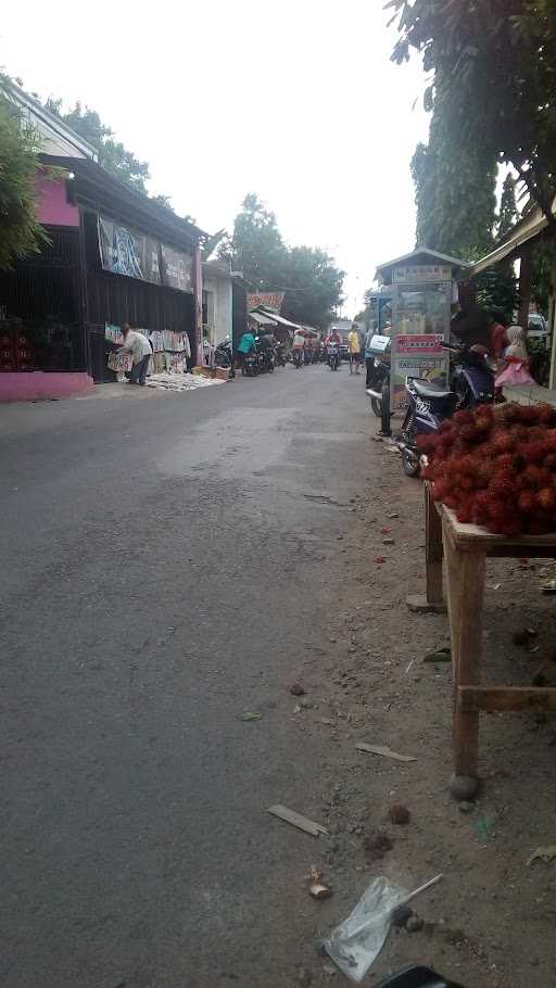 Pusat Jajanan Pagi Hari 1