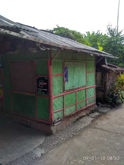 Warjok (Warung Pojok) Yu Neni 4