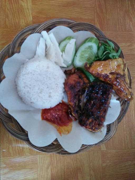 Ayam Bakar Ibu Yanti 8