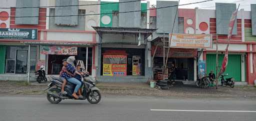 Kedai Pempek Cek Nia 8