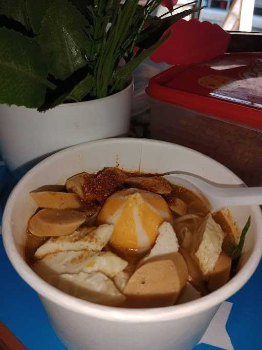 Waroeng Albyah Tomyum Prasmanan 5