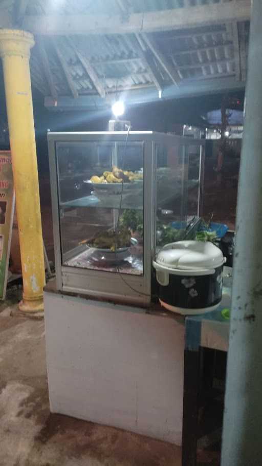 Bakso Dan Es Campur Bu Chotimah 9