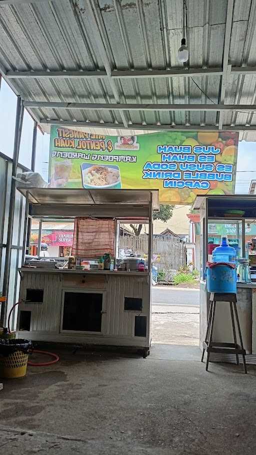 Mie Pangsit & Bakso Kampoeng Waroeng 5