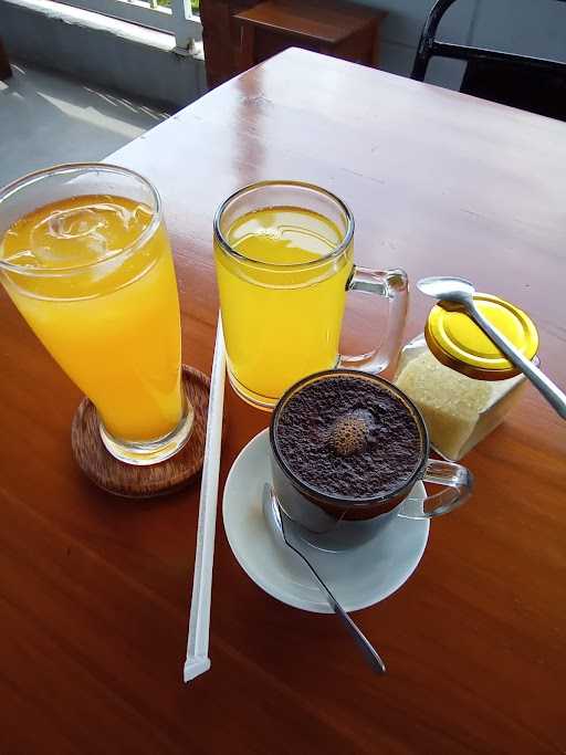 Warung Jamur Ayu 4