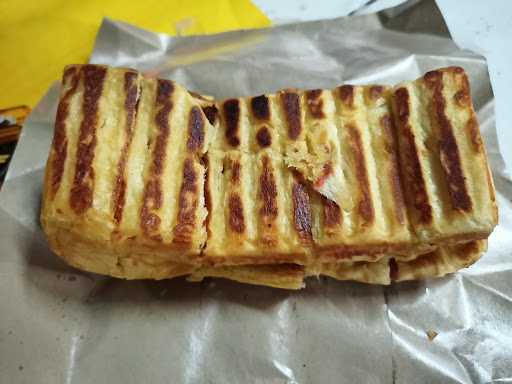 Roti Bakar Blepotan 3