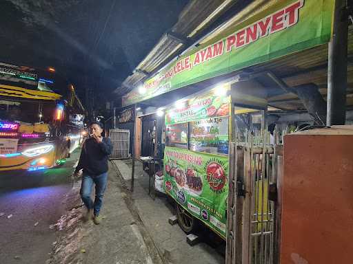 Ayam Bakar Nasi Ijo, Bintaro 4