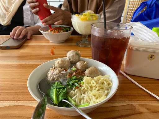 Bakso Kampungqu Bintaro 9