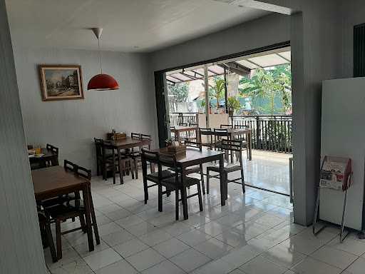 Dapur Sunda Rakama 9