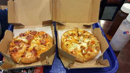 Domino'S Pizza 3