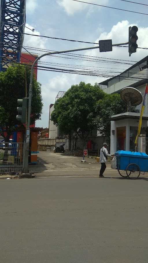 Hisana Fried Chicken Pondok Aren - Hfc Pondok Aren 6