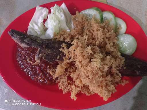 Nasi Goreng Dan Pecel Lele Jeng Is 8