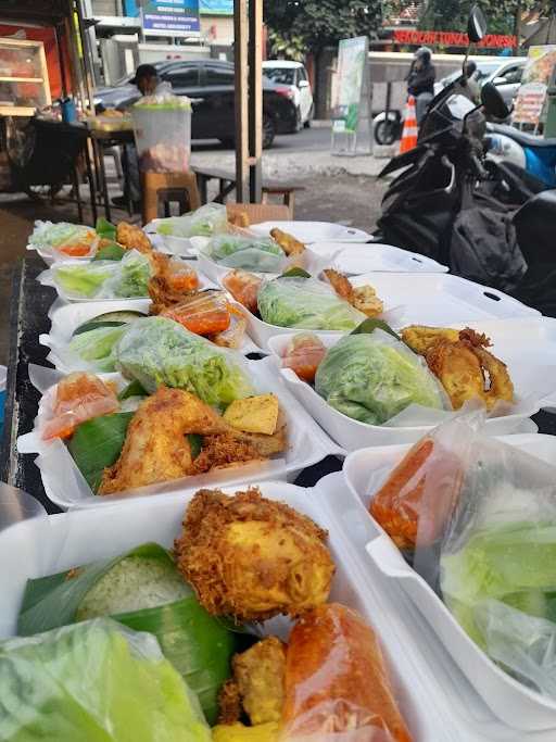 Nasi Uduk Ibu Hj Suliah 1