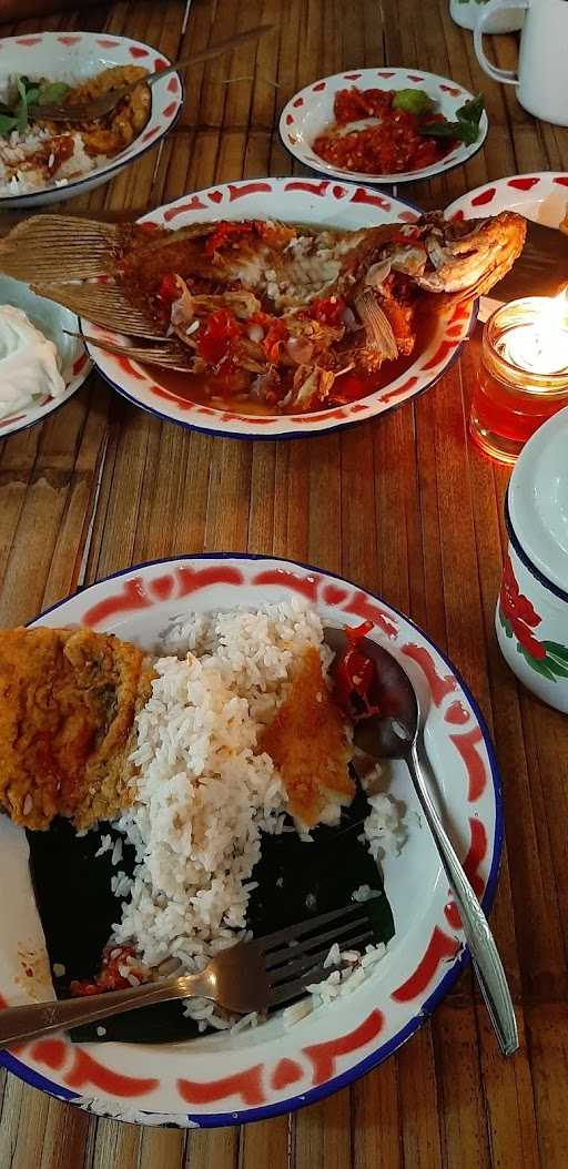 Rm Bale Betawi (Makan Minum Di Kebon) 4