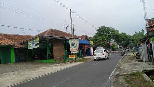 Warung Makan Hca 10