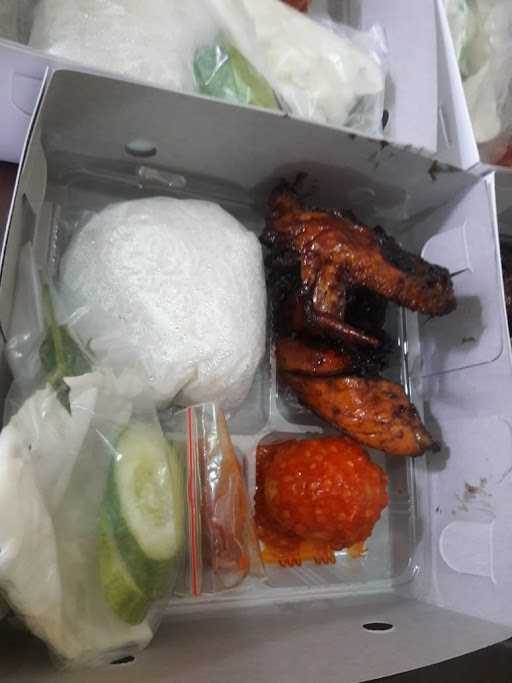 Ayam Bakar & Ayam Penyet Pasrah - Caman. Jatibening. Pondok Gede. Kota Bekasi 5