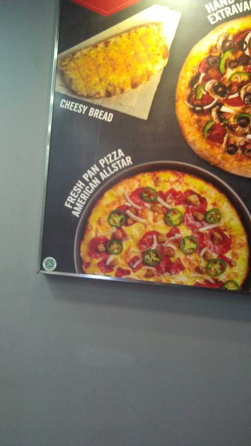 Domino'S Pizza 4