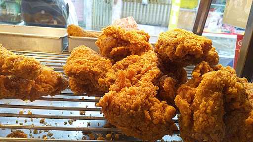 Hisana Fried Chicken 4