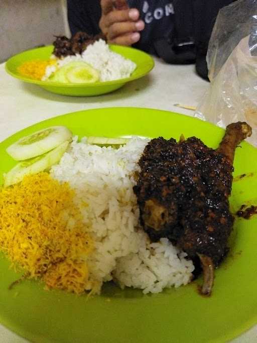 Nasi Bebek Ibu Yuyun 8