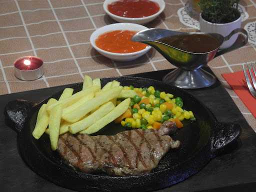 Ono Steak Jatiwaringin 2