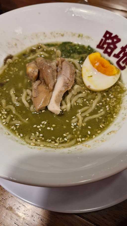 Roji Ramen Pondok Gede 7