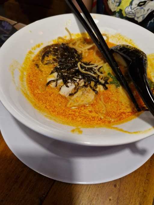 Roji Ramen Pondok Gede 4