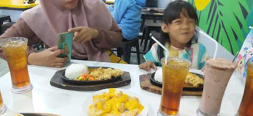 Waroeng Steak And Shake 5